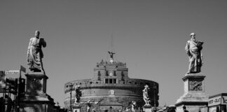 Co jest lepsze Allegro czy OLX? Co jest lepsze Allegro czy OLX?