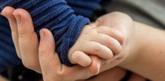 Jak połączyć ze sobą dwa filmy?